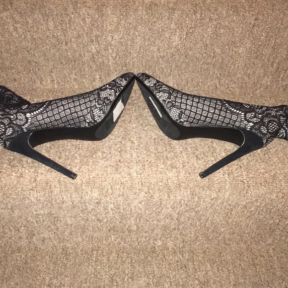 ♠️NWT Steve Madden Lace Sock Bootie - Picture 8 of 8